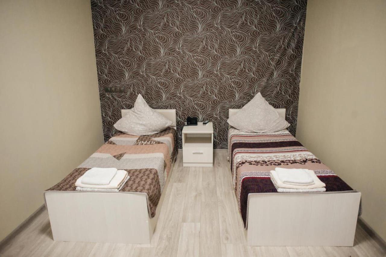 Silk Way Hotel Atyraū Esterno foto